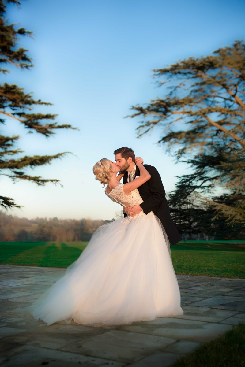 fv1303329204 
 Wedding photographers Loseley Park Surrey. The best wedding venues in Surrey