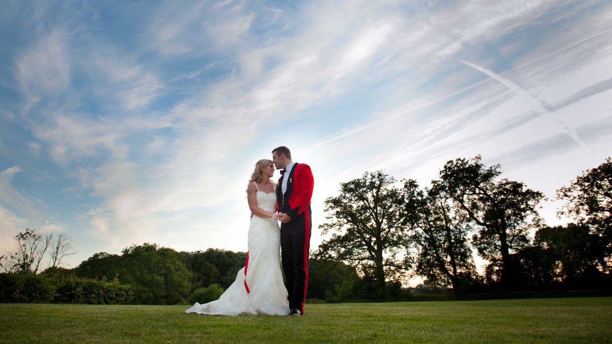 fv815962202 
 Wedding photographers Loseley Park Surrey. The best wedding venues in Surrey