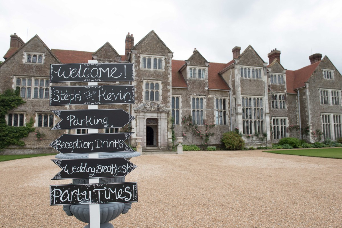 fv1325189404 
 Wedding photographers Loseley Park Surrey. The best wedding venues in Surrey